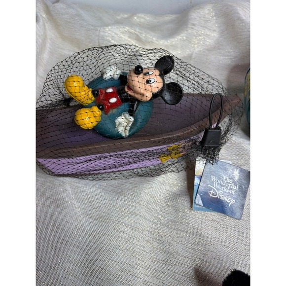 Mickey Mouse collectible set - Picture 7 of 8